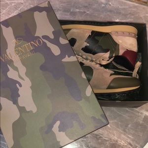Valentino Garavani rockstud camo sneakers